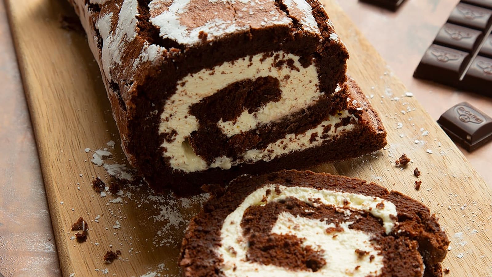 Mary Berry's Chocolate Roulade Recipe (Great British Bake Off)