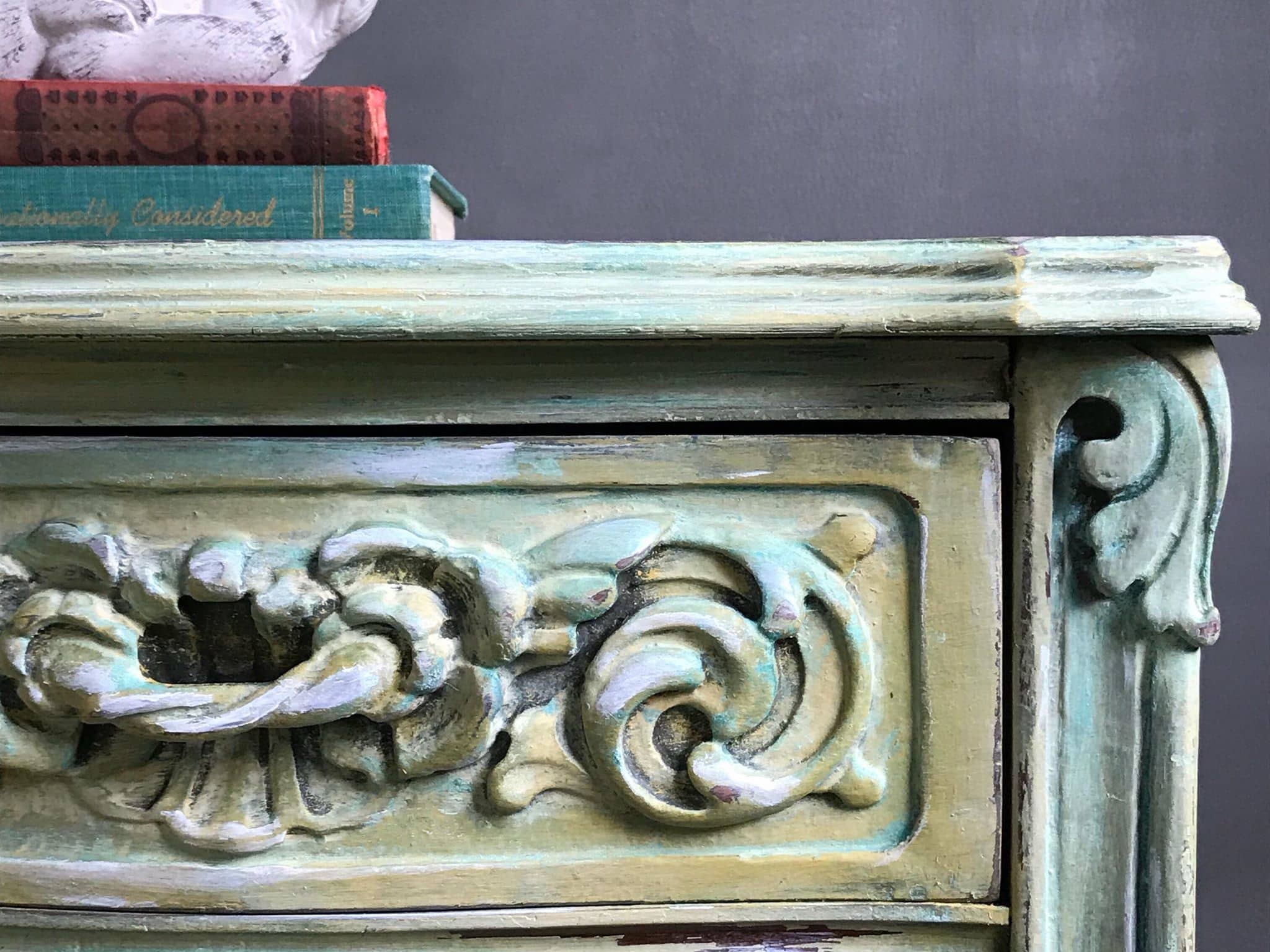 Painted Furniture With A Layered Dixie Belle Chalk Finish - Petticoat  Junktion