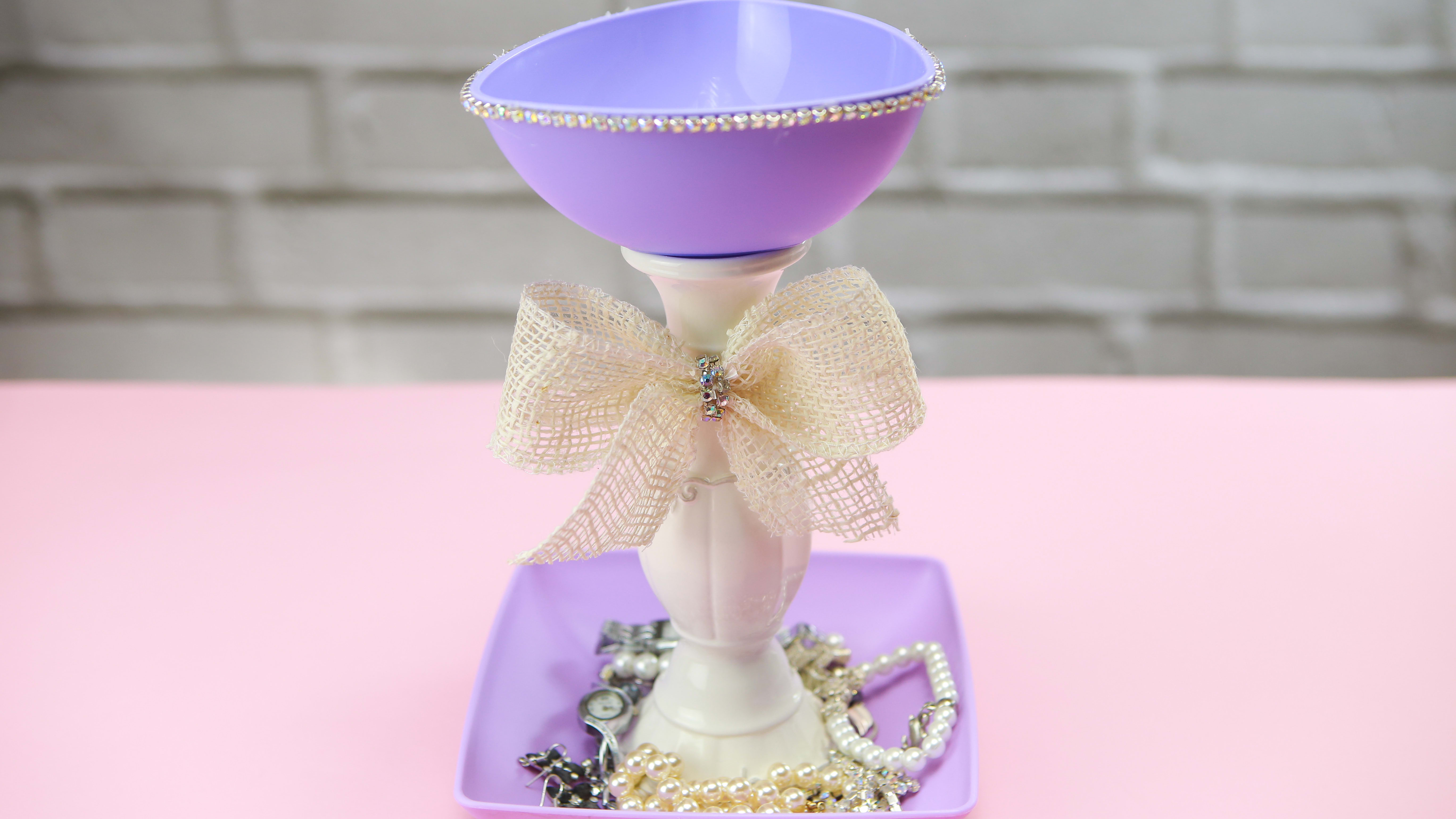 Two tier jewelry stand best sale