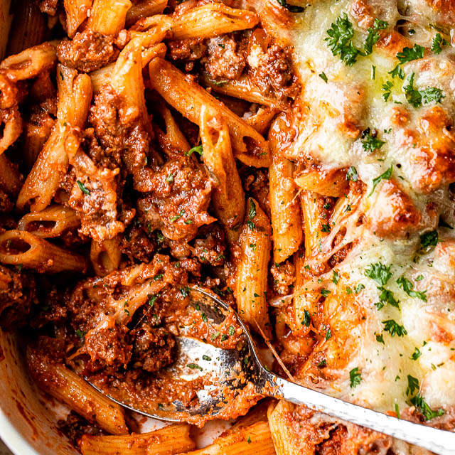 Easy Cheesy Baked Ziti