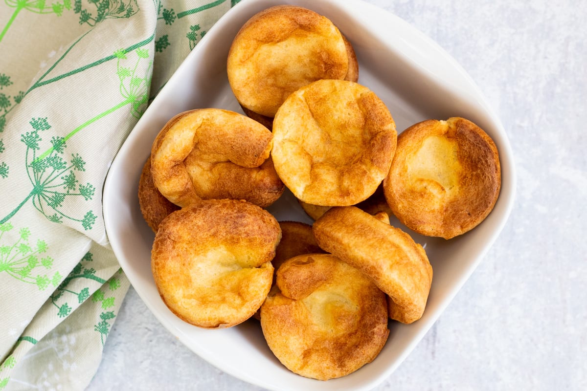 Yorkshire Pudding Muffin Tin - Butter & Baggage