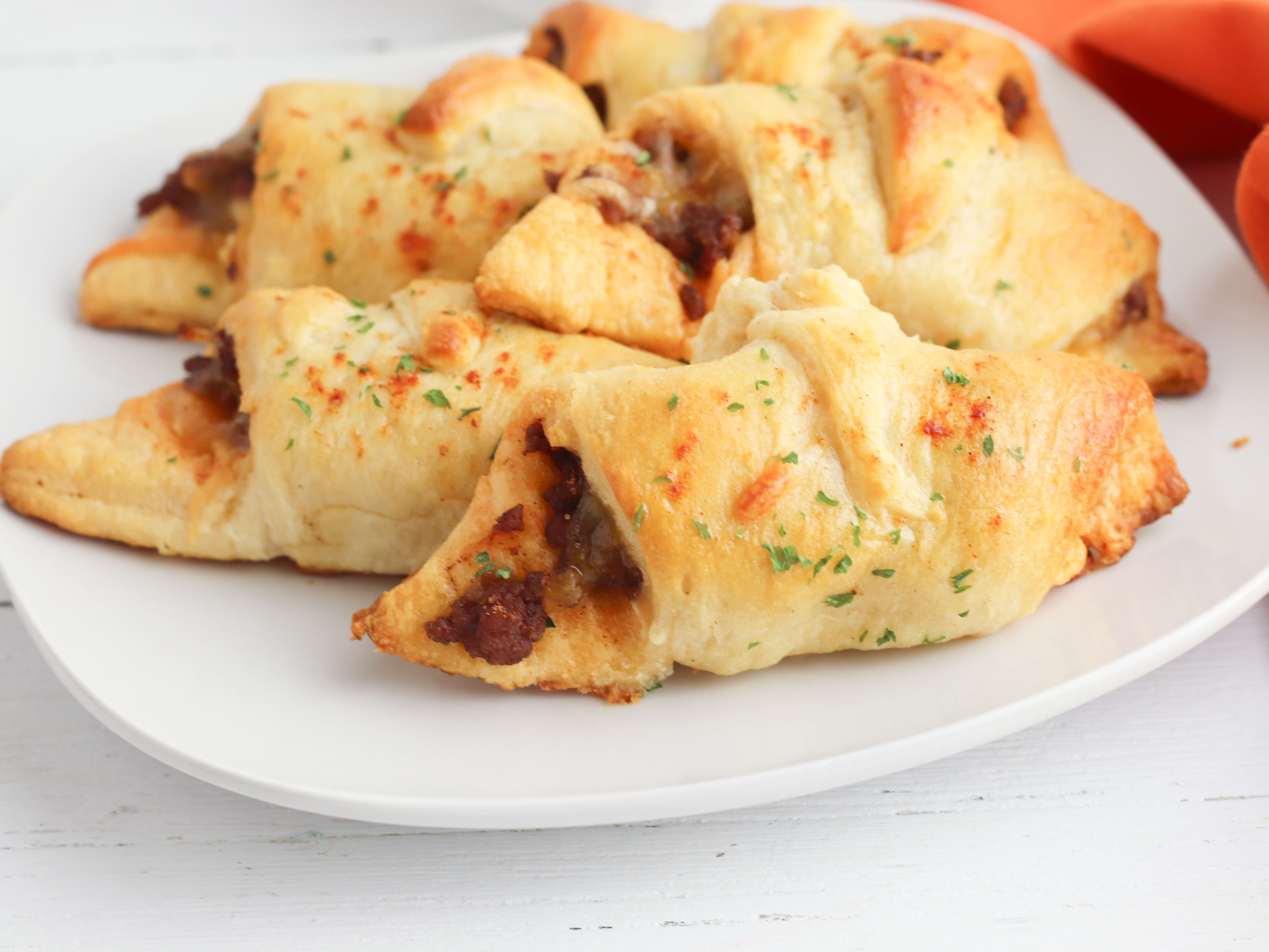 Crescent Roll Pizza - THIS IS NOT DIET FOOD