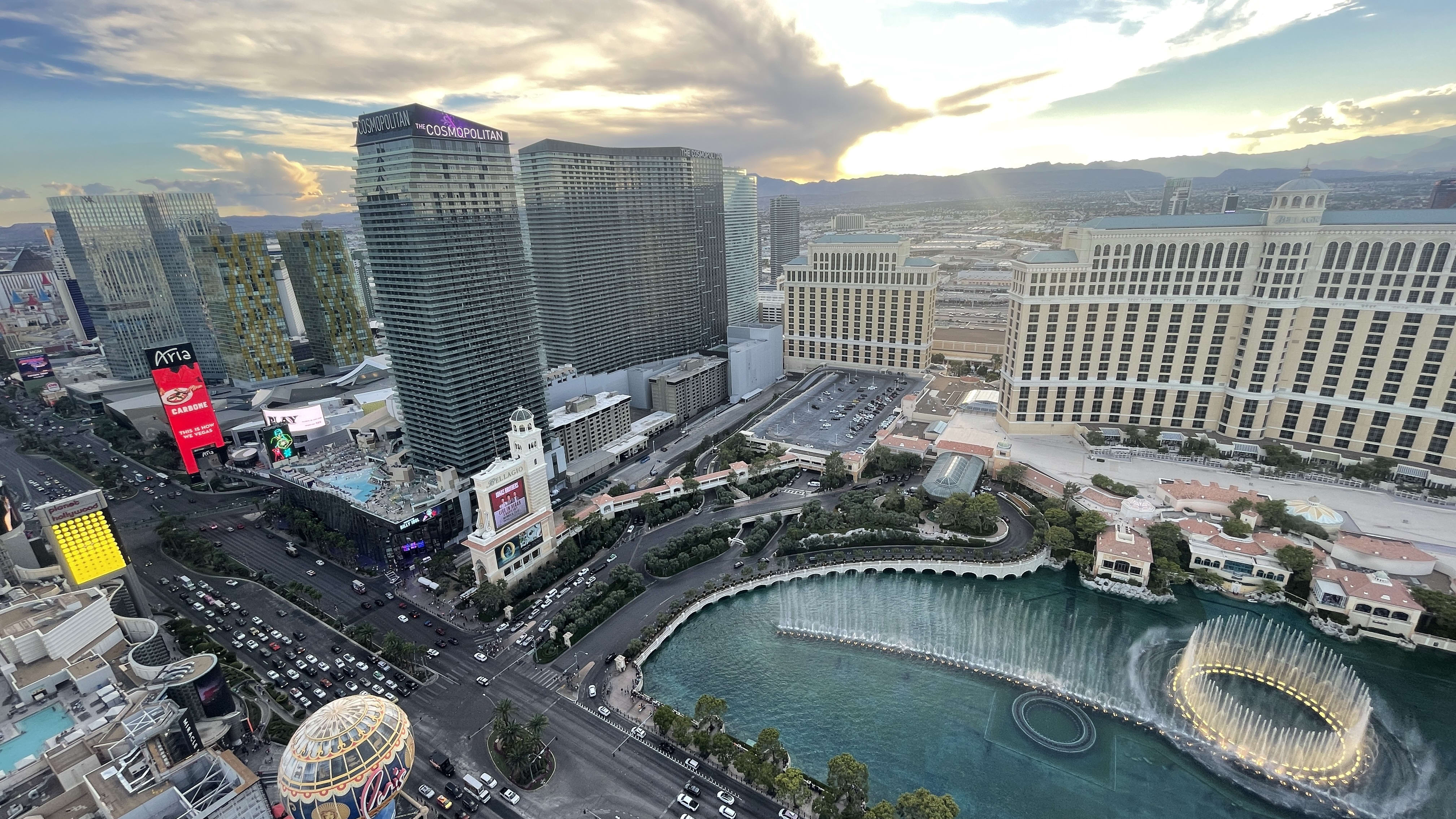Paris Las Vegas Resort & Casino in Las Vegas: Find Hotel Reviews, Rooms,  and Prices on