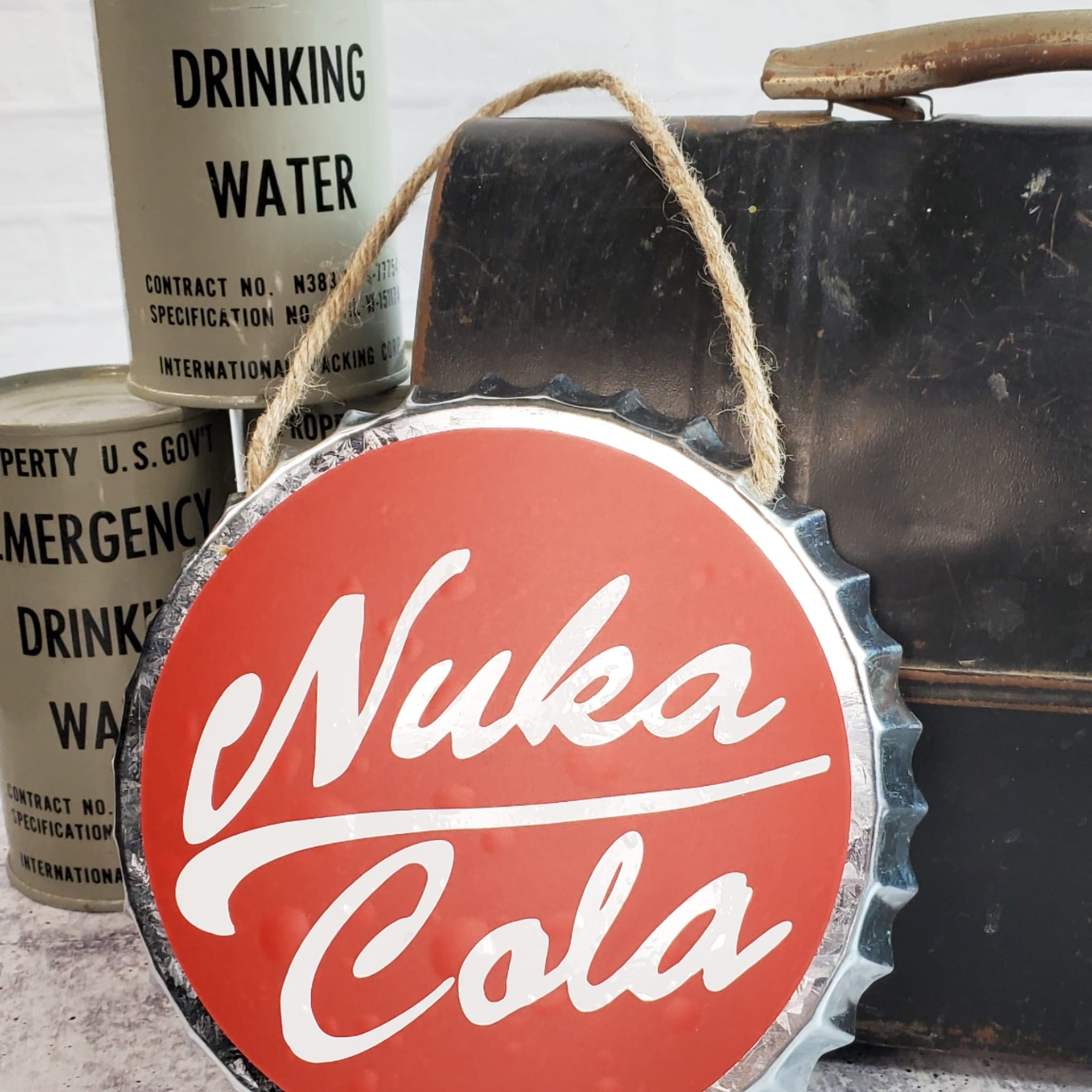 Fallout Nuka Cola Glass Bottle & 10 Tin Plate Bottle Caps Replica
