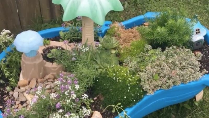 Kids garden water table on sale