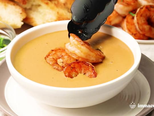 Lobster Bisque (Plus Video) - Immaculate Bites