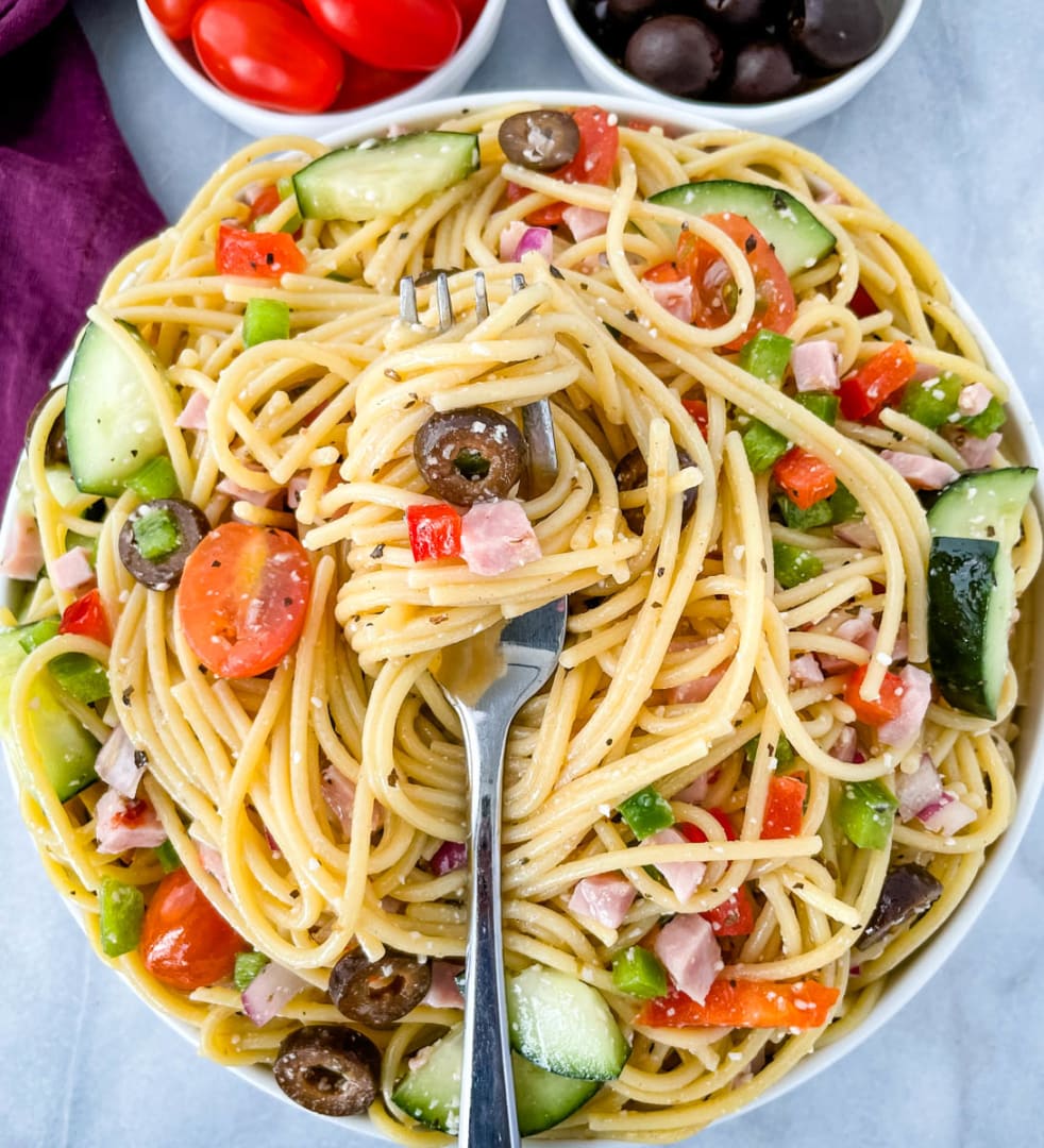 Spaghetti Pasta Salad - Real Life Dinner