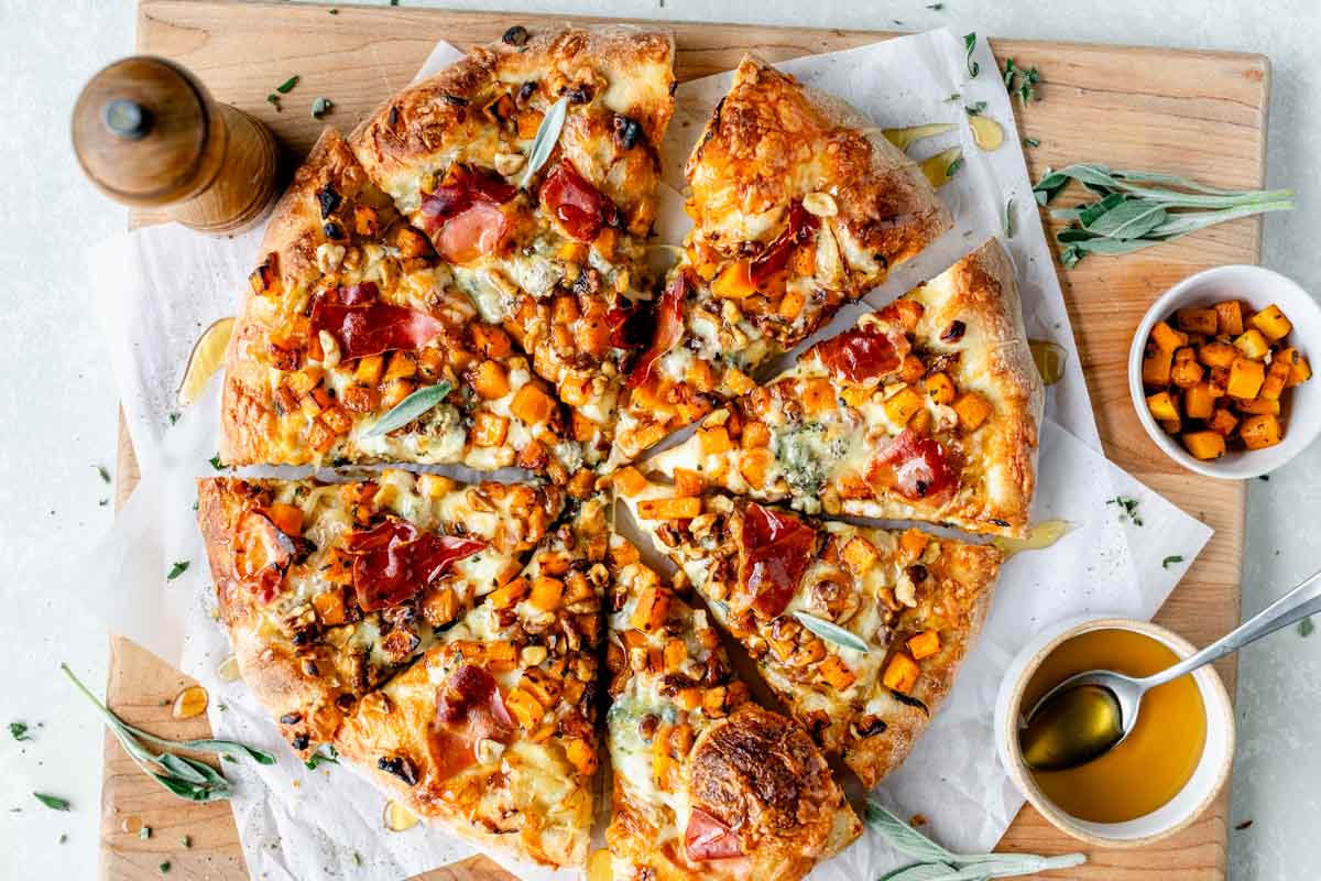 Pizza del Papa (Butternut Squash and Smoked Mozzarella Pizza)