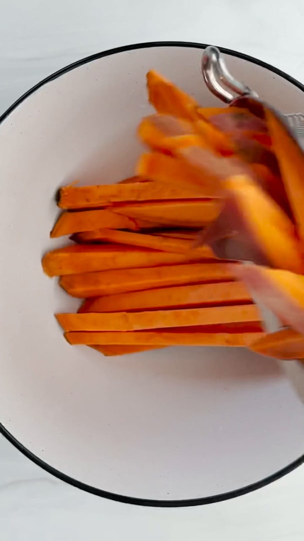 Crispy Sweet Potato Fries made with Coconut Oil - Golden Barrel