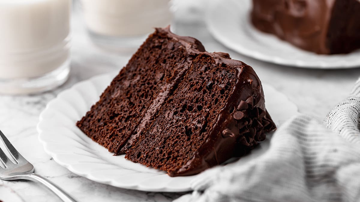 Healthy Sweet Potato Chocolate Cake - The Roasted Root