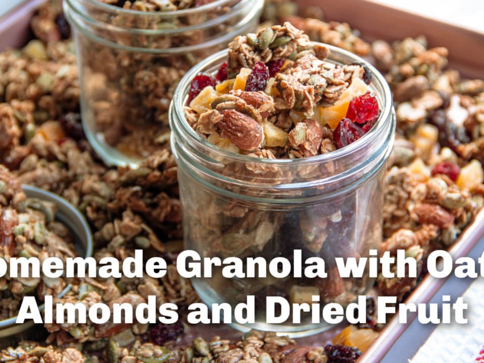 Oat Granola with Dried Fruits Cruesli Quaker