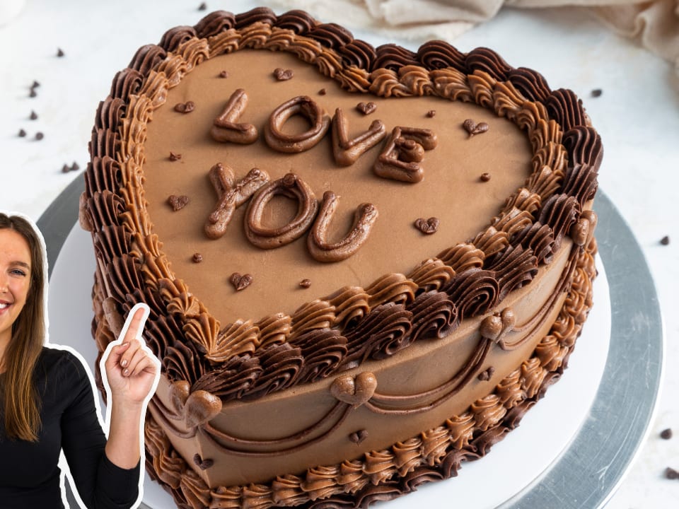 Rosette on Chocolate Heart Cake – Sacha's Cakes