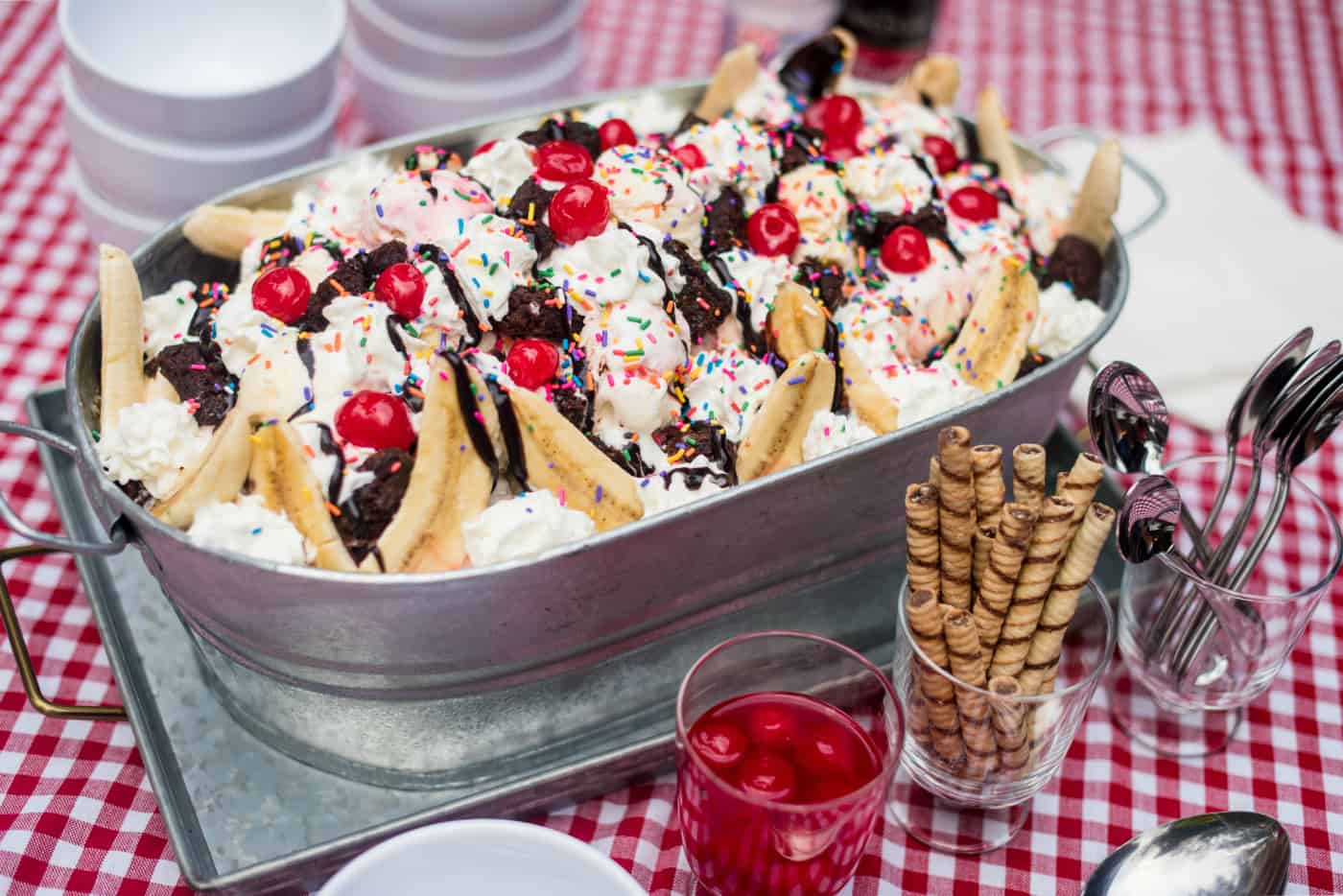 You Can Now Super-Size Sundaes With This Giant Ice Cream Scoop - Eater