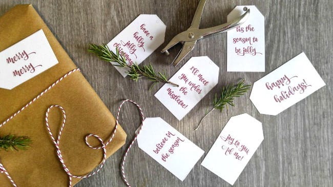 Holiday gift tag labels