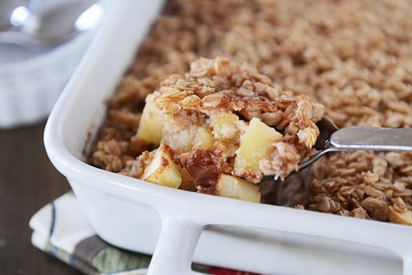 Healthy Apple Cinnamon Baked Oatmeal - Kim's Cravings