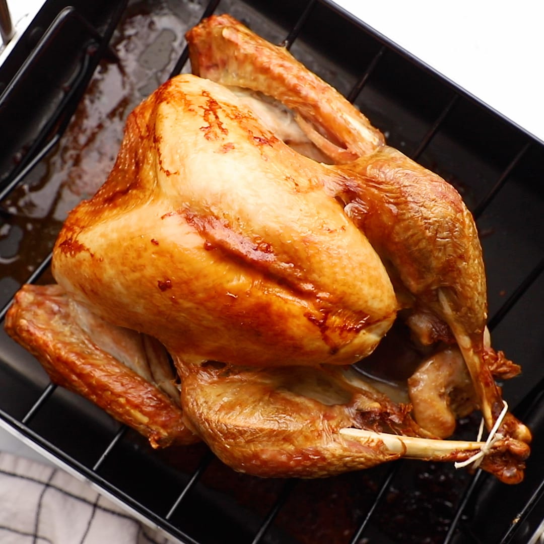 Oven Roasted Turkey for Beginners - Lauren's Latest