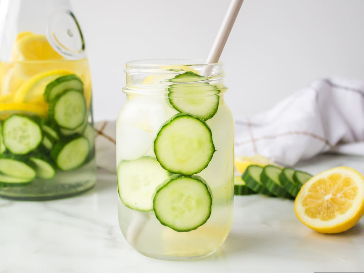 Cucumber lemon ginger top water weight loss