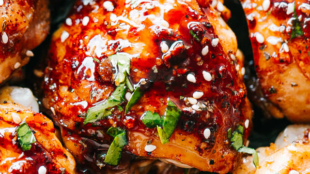 Instant Pot Sticky Chicken Thighs