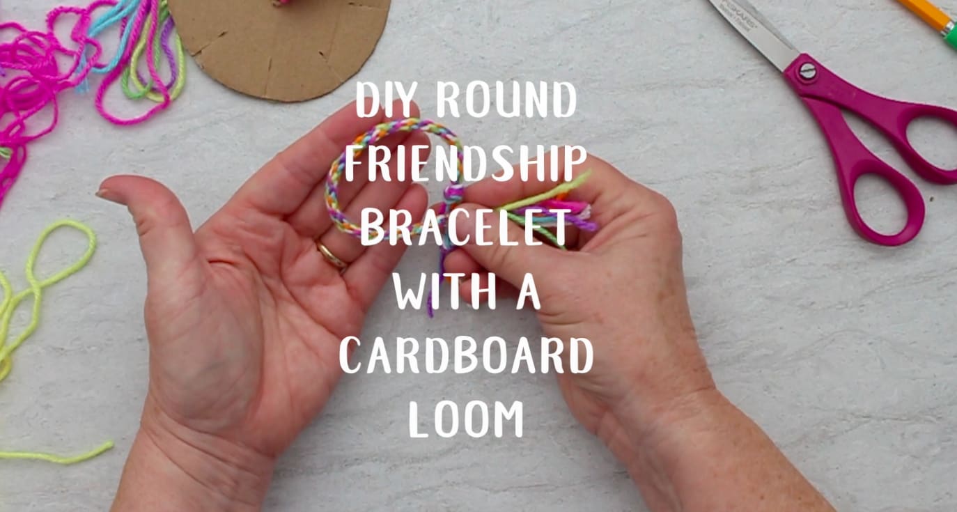 Friendship bracelets using cardboard circle clearance
