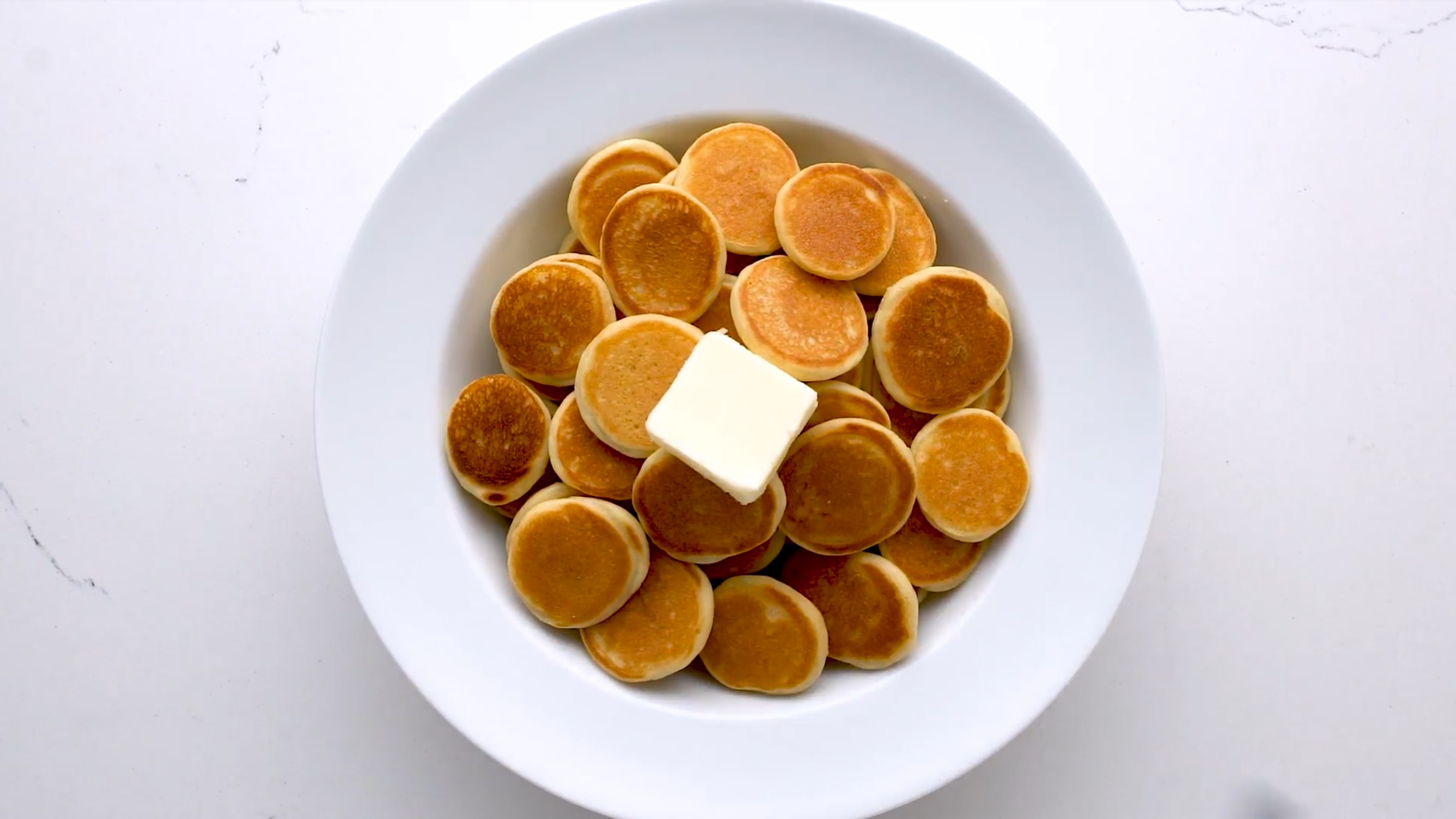 2 plates/25 holes mini pancakes cereal