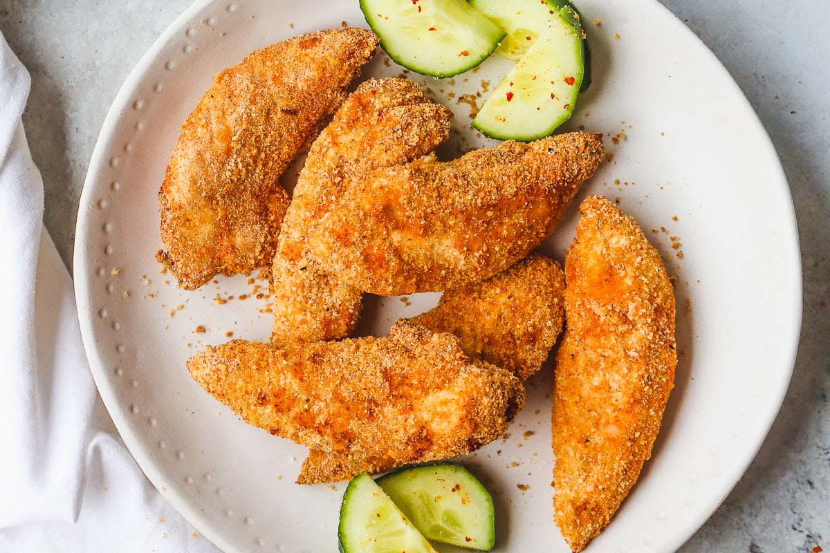 Recipe for Homemade Crispy Chicken Tenders in My New Hamilton Beach Air  Fryer - 2 Dads with Baggage