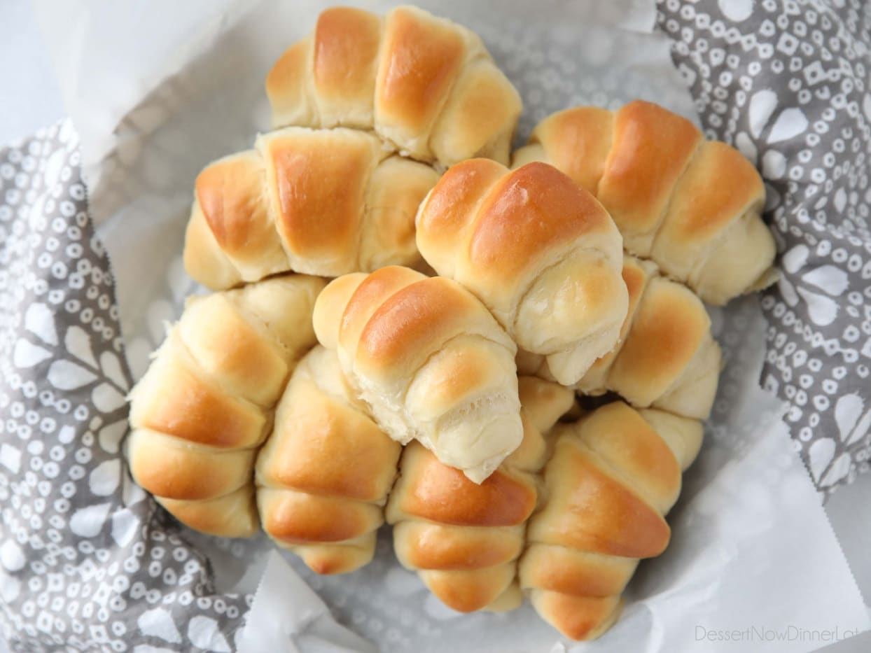 How to Make Crescent Rolls - Handle the Heat