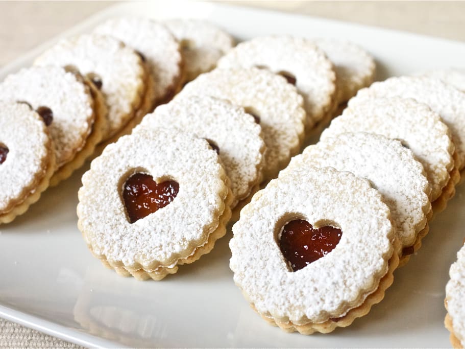 soft linzer cookies