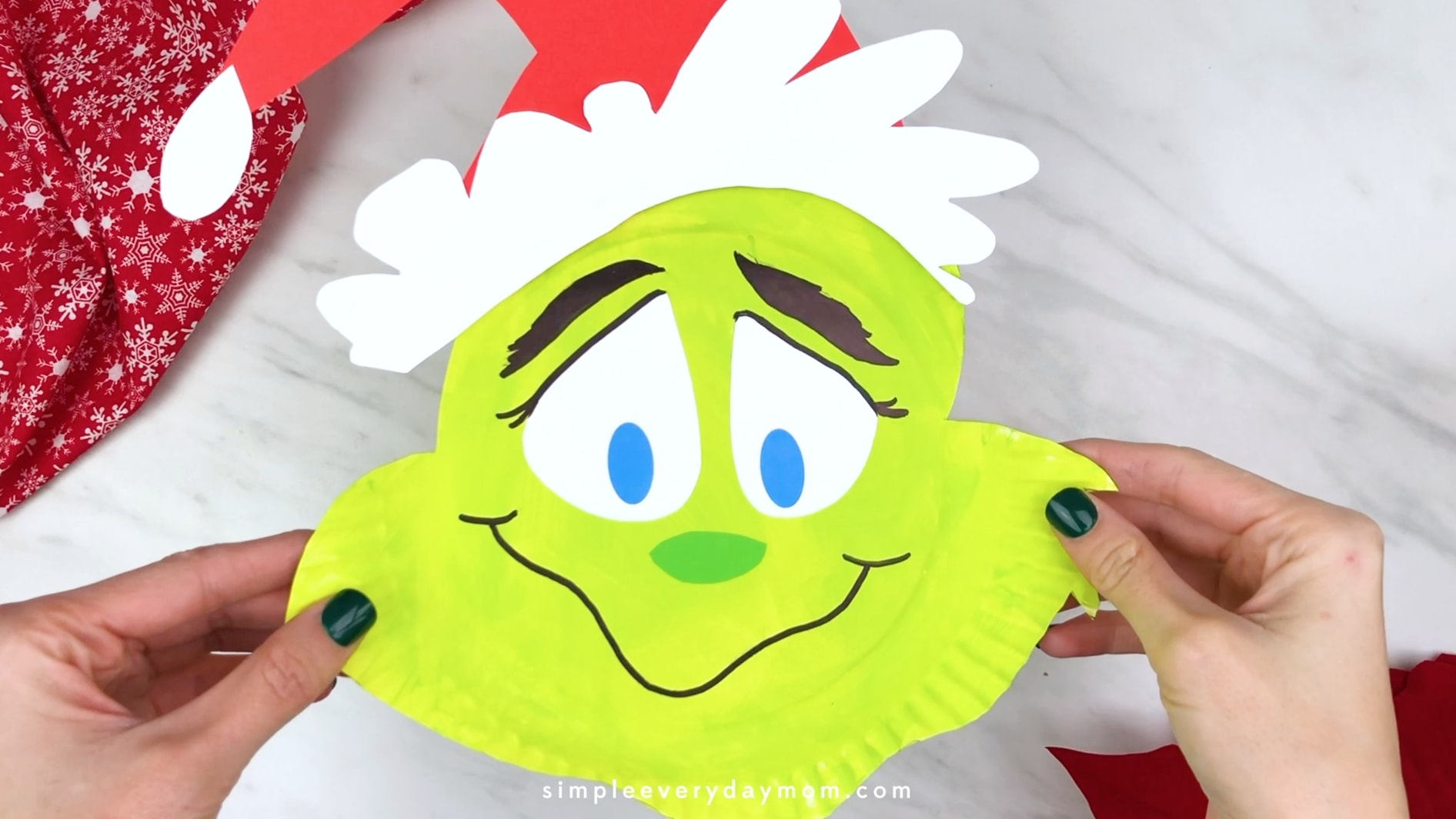 Paper plate hot sale grinch craft