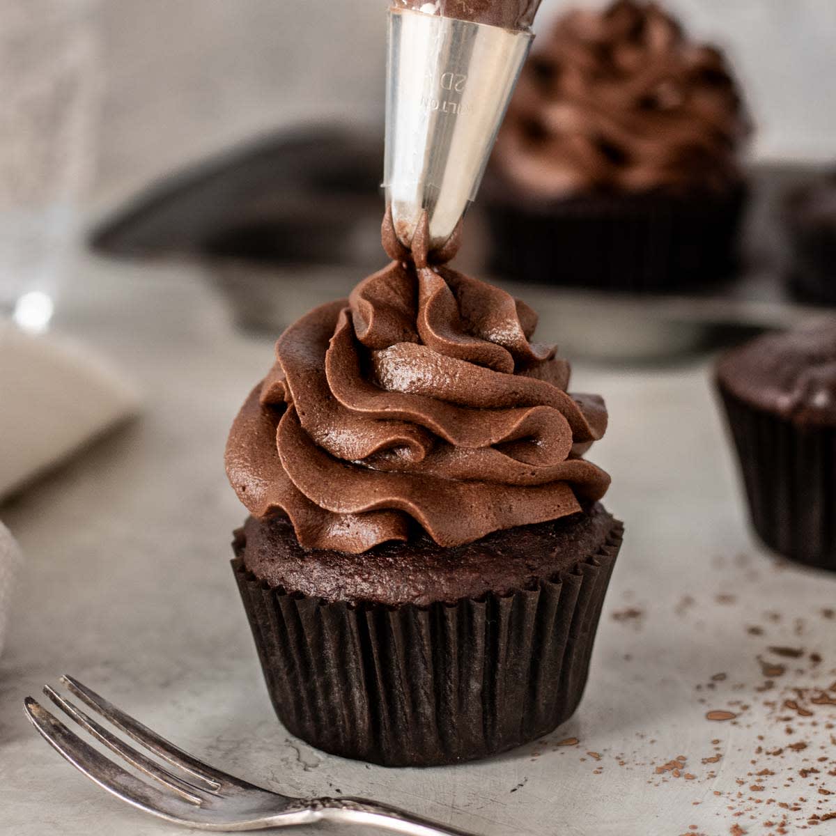 Chocolate Cream Cheese Frosting - Recipes by Carina