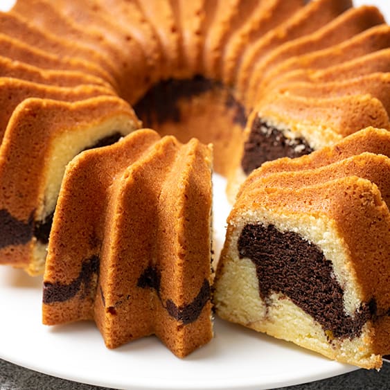Reese's Bundt Poke Cake - Cooking With Carlee