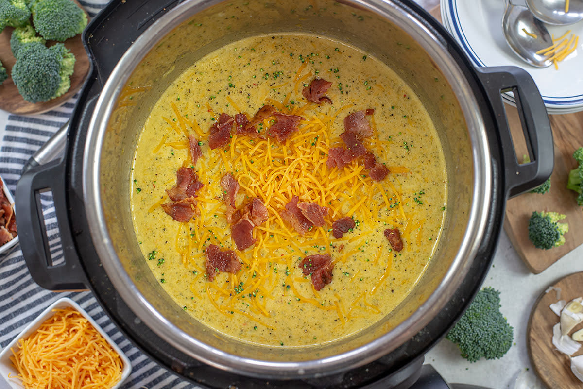 Instant pot keto broccoli chicken bacon cheese soup outlet