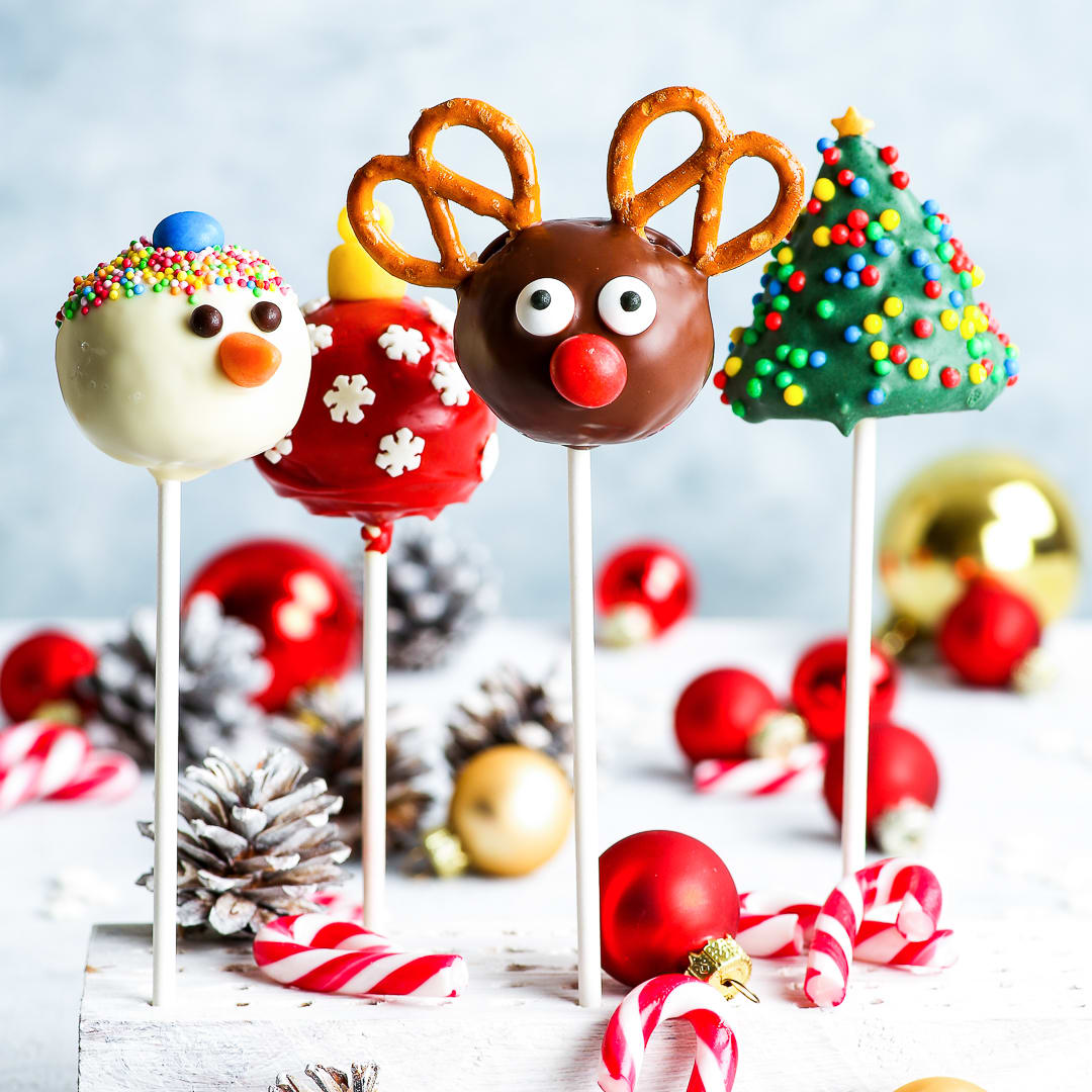 Ten June: Christmas Cake Pops