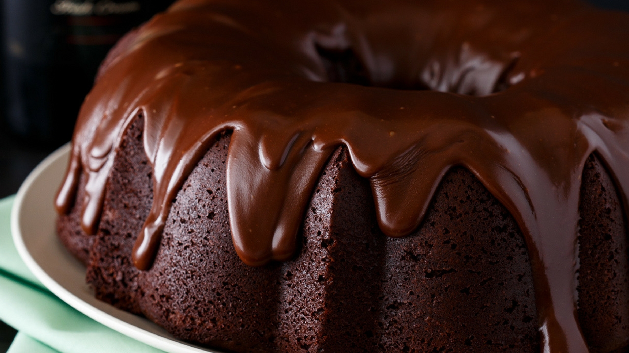 Chocolate Rose Bundt Cake - Kirbie's Cravings