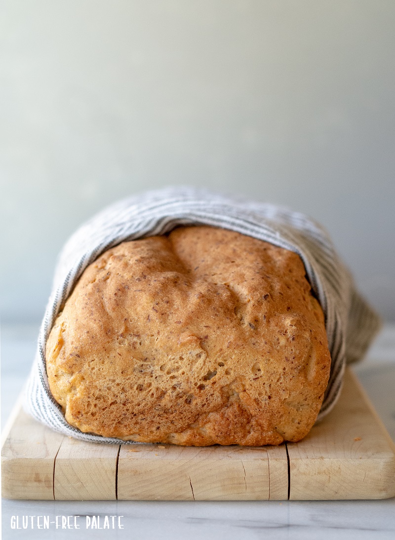 125 Best Gluten-Free Bread Machine Recipes [Book]