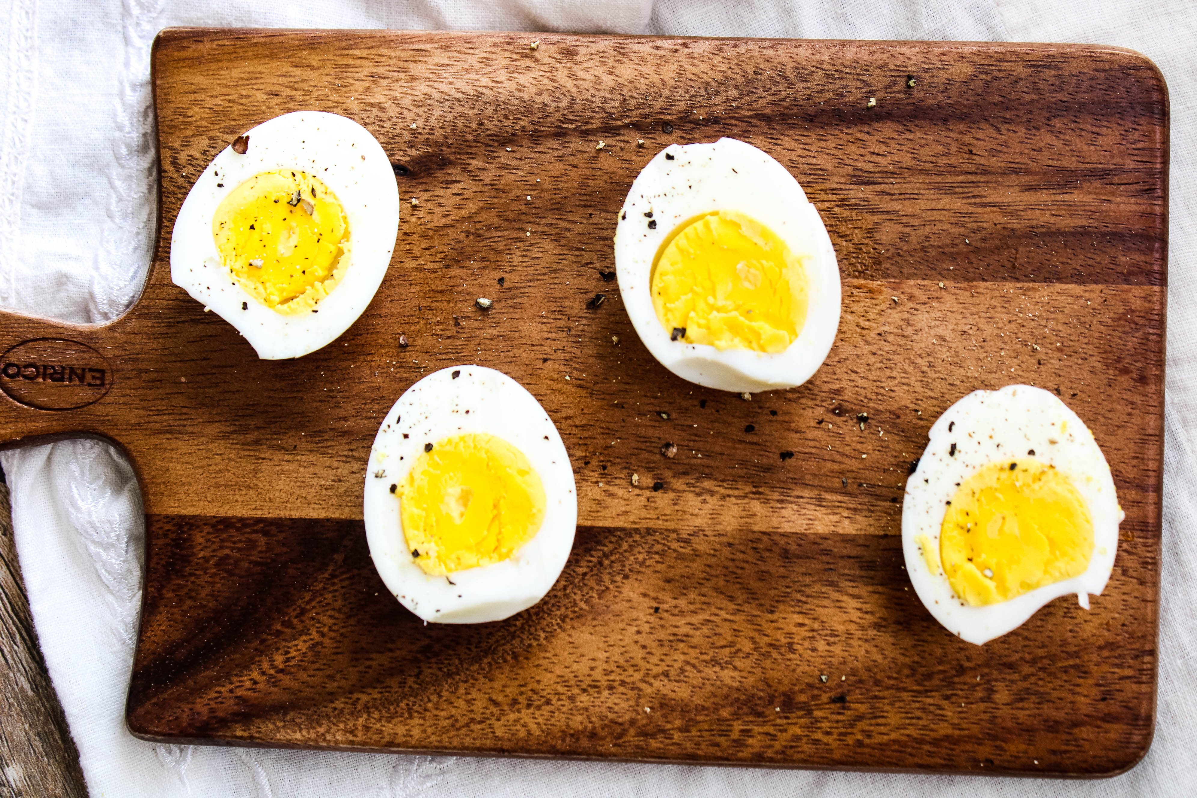 Air Fryer Hard Boiled Eggs - The Dinner-Mom