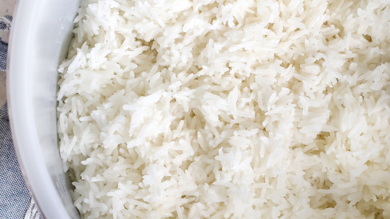 How To Cook White Rice In An Air Fryer - Fast Food Bistro