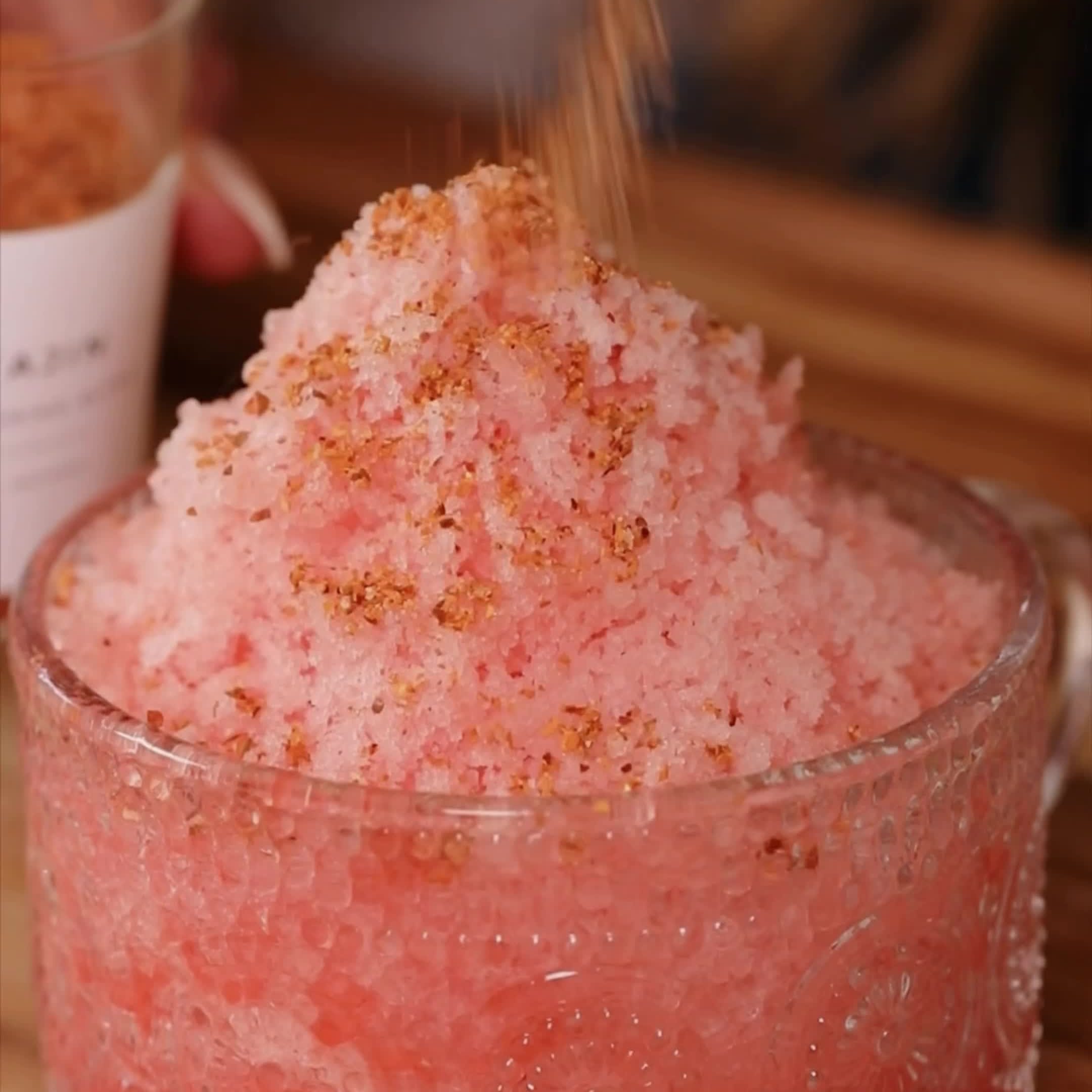 Peach Bellini shaved ice with the ice shave attachment, Recipe