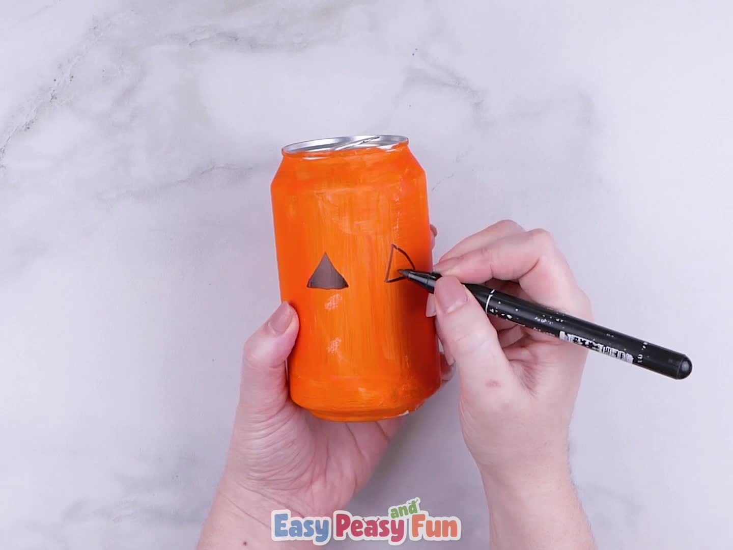 EASY HALLOWEEN FUN WITH EMPTY PAINT CANS - Everyday Edits