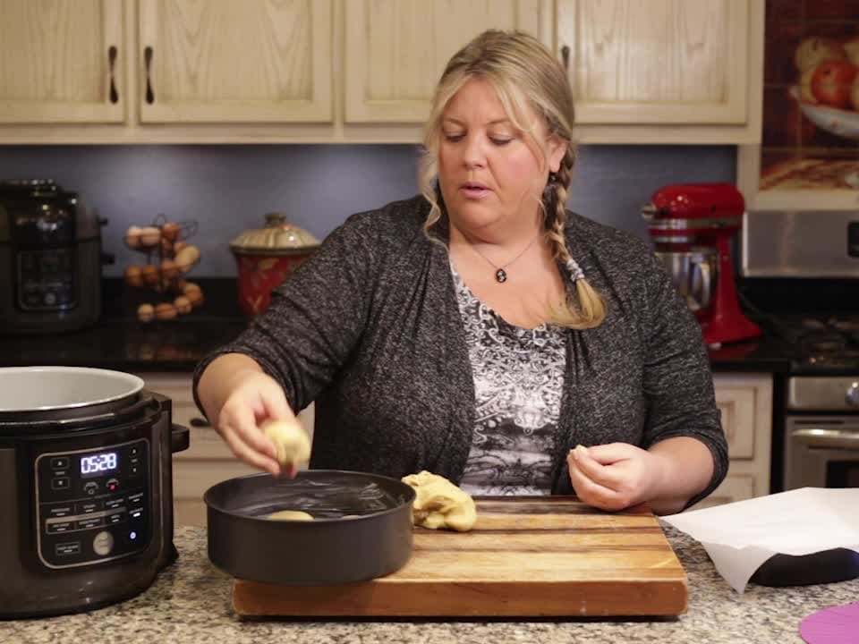 Homemade Sweet Potato Rolls (Ninja Foodi & Oven Directions) - The Salted  Pepper
