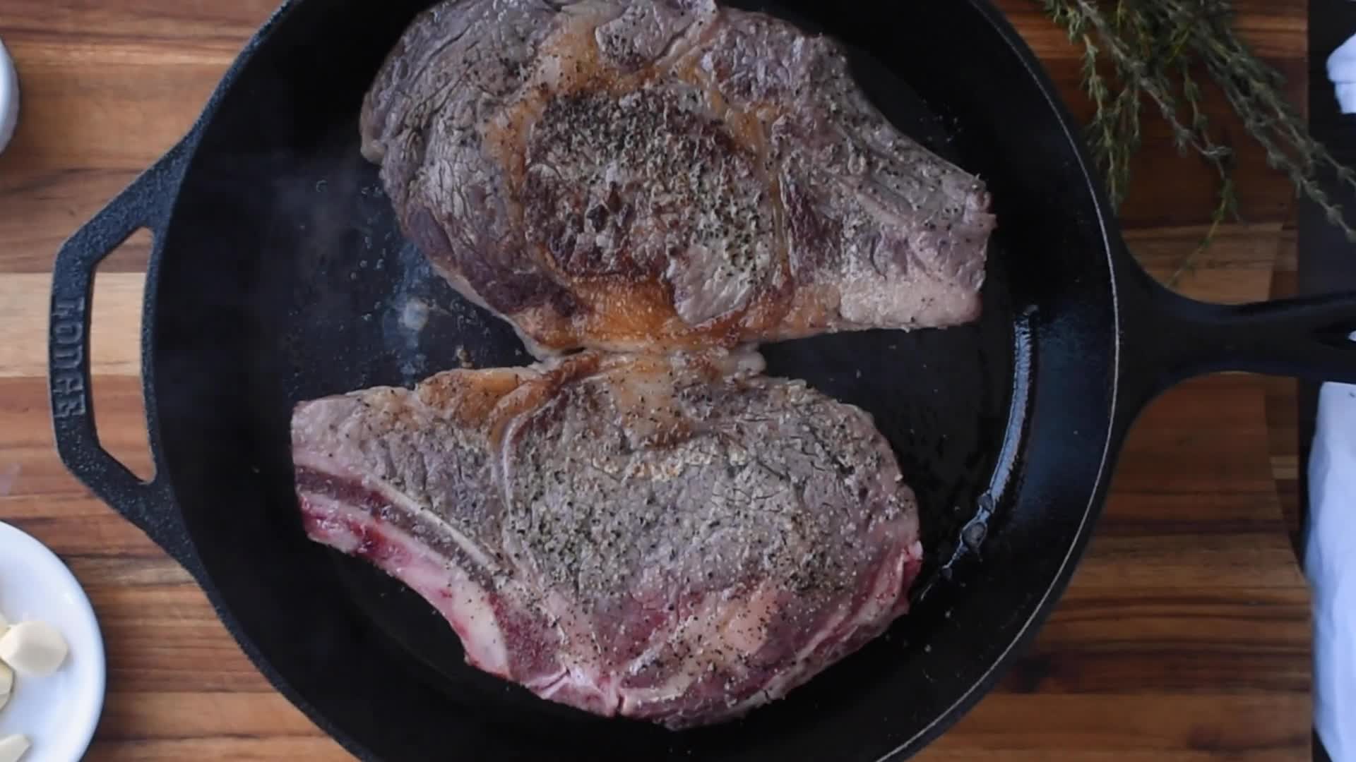 Perfectly Seared Rib Eye  Emeril Lagasse Forever Pans 
