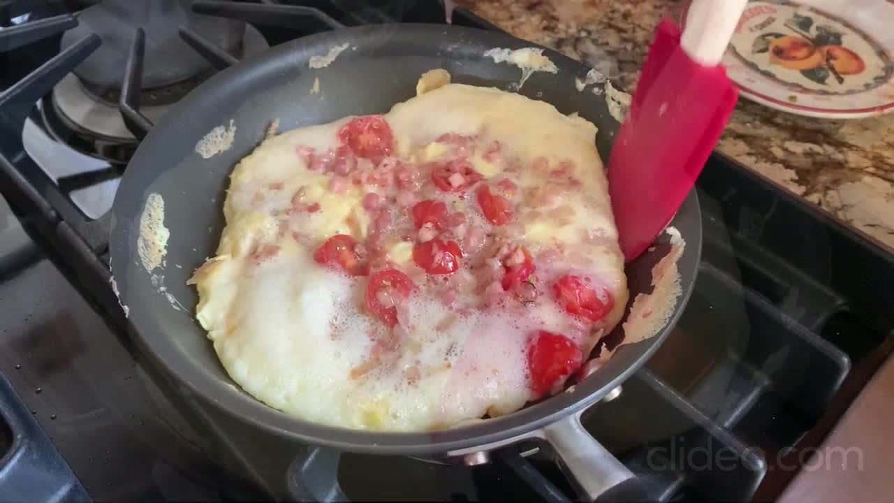 Omelette farcita con silene e pancetta - Pane & Tulipani