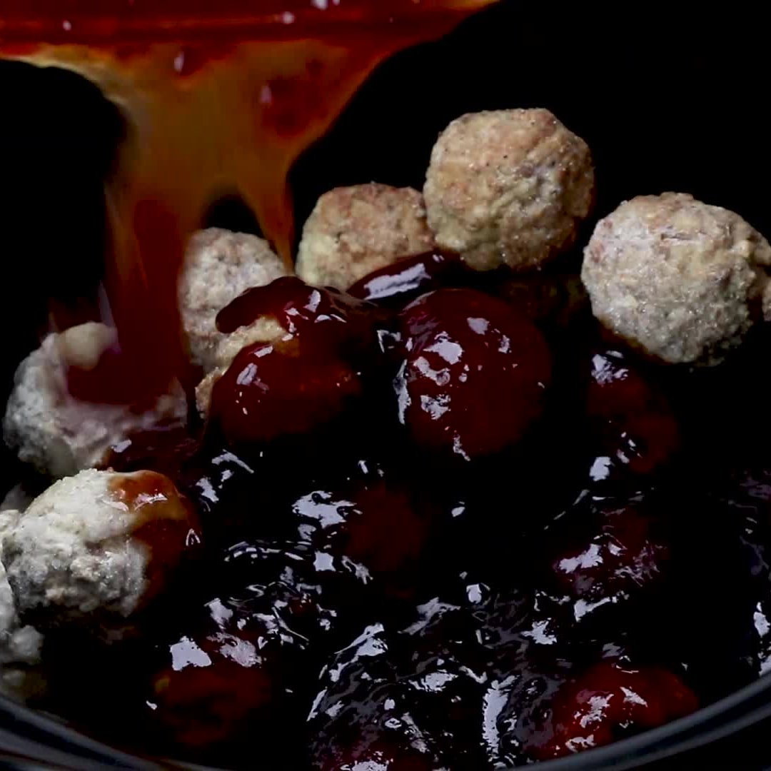 Asian Crockpot Meatballs - Tornadough Alli