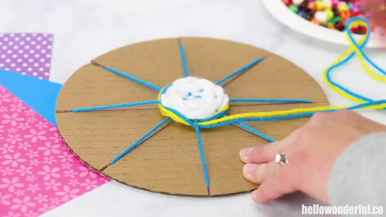 10x Pre-cut CARD disc Paper WEAVING cardboard circle kids craft wheel 10 colour 