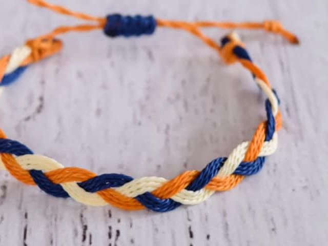 How to Make a Wax Cord Bracelet (A Pura Vida Inspired DIY