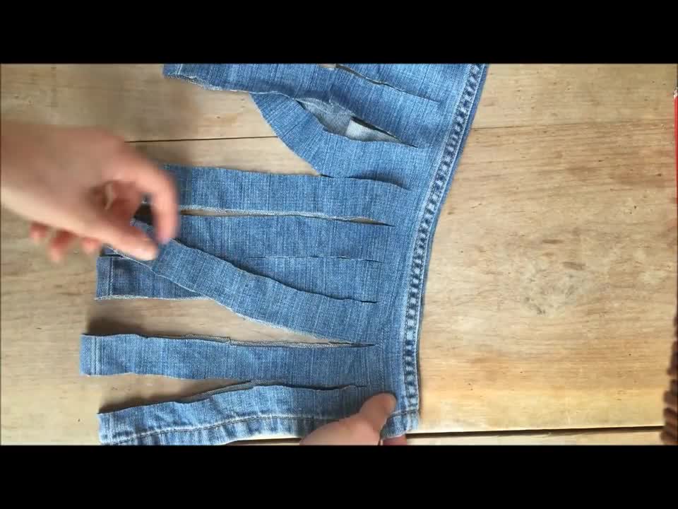 How to Make Jeans Yarn: A Free Video Tutorial