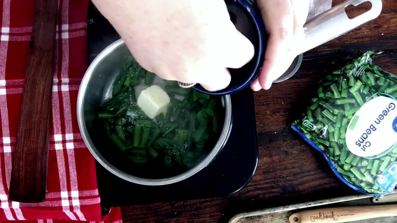 How to Cook Frozen Green Beans (5 Ways) - MJ and Hungryman