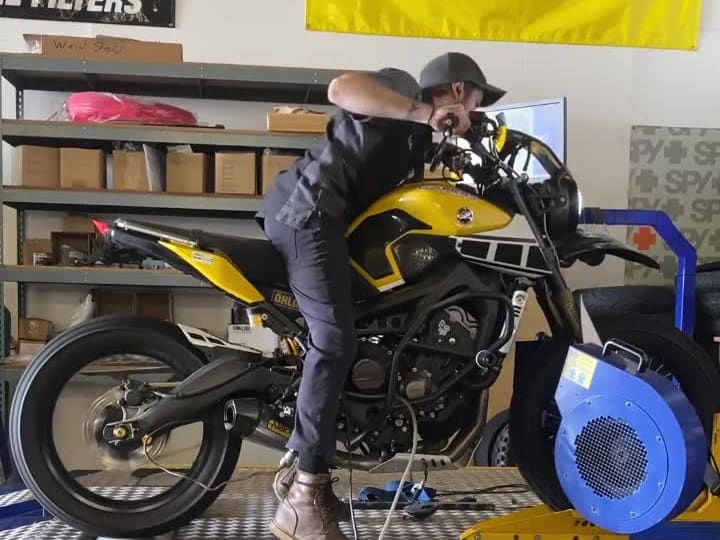Yamaha FZ 09 Street Tracker