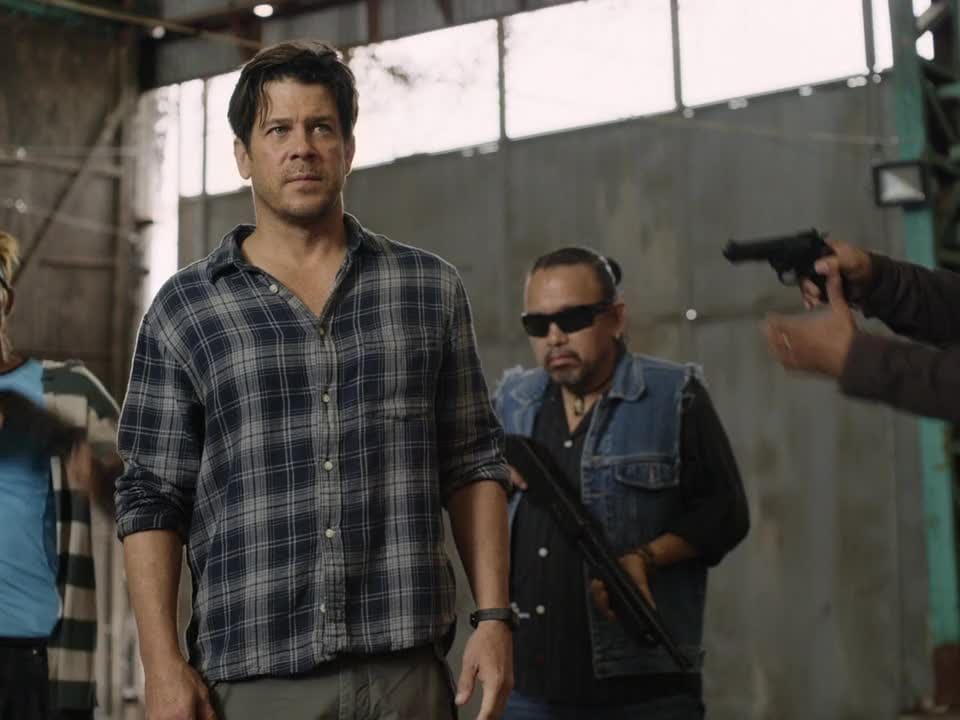 Almost Paradise Christian Kane Says His New Series is Here to Take You on a Vacation Exclusive Interview Tell-Tale TV image image
