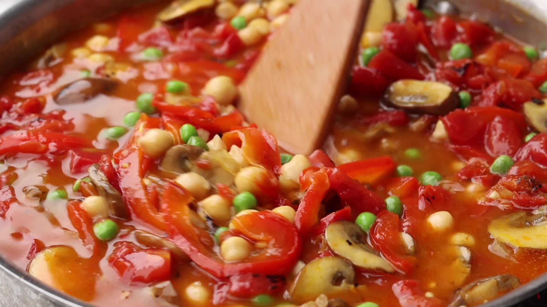 Vegetarian Paella - Dishing Out Health