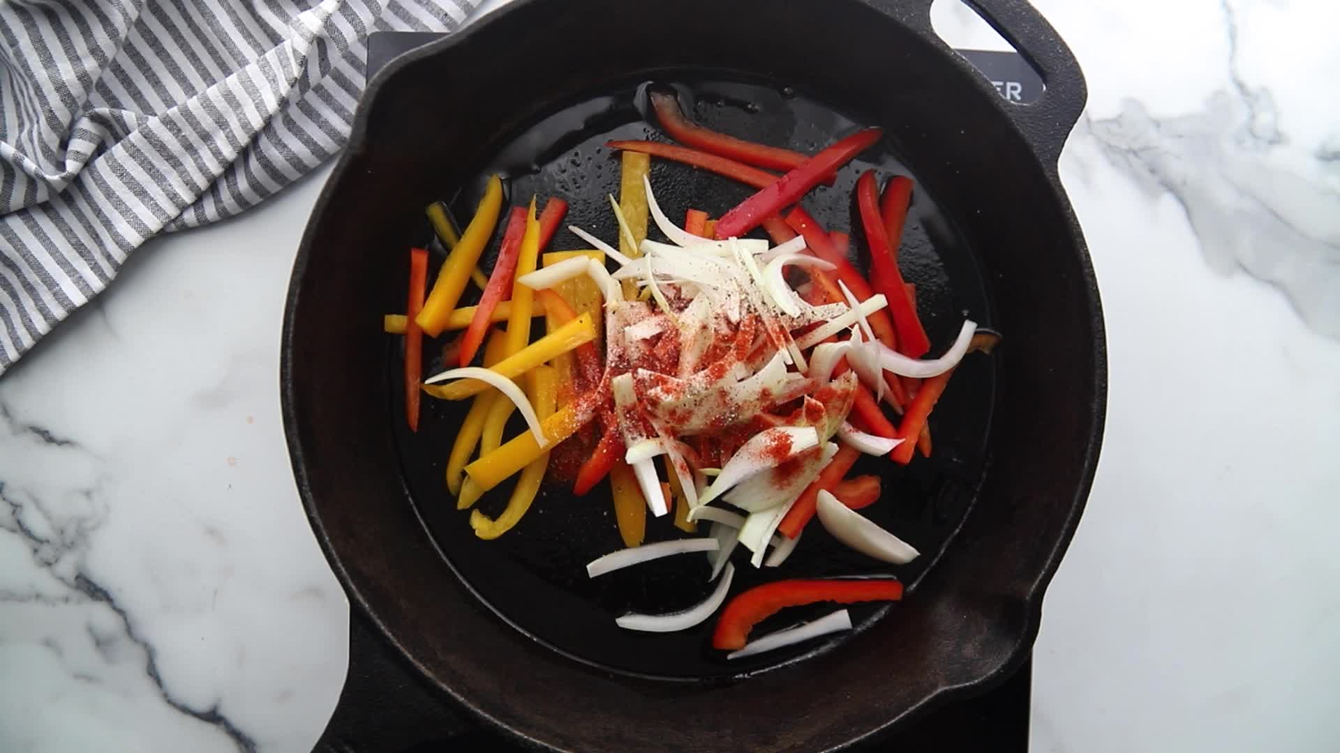 Adult AND Kid Approved One Skillet Chicken Fajitas [+ Video] - Oh